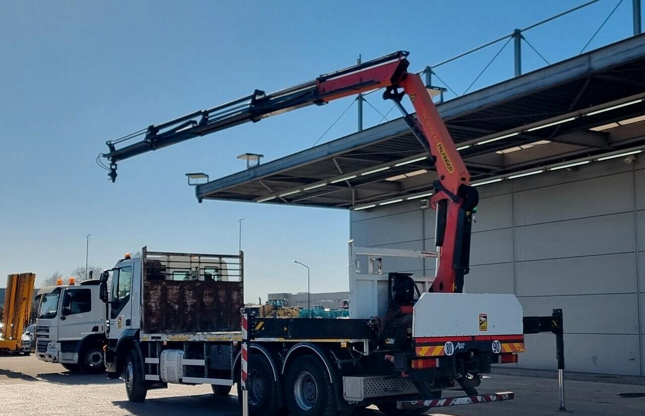 IVECO TRAKKER 410 GRU E CASSONE FISSO - Bortu kravas automašīna/ Platforma, Kravas auto ar manipulatoru: foto 2 IVECO TRAKKER 410 GRU E CASSONE FISSO - Bortu kravas automašīna/ Platforma, Kravas auto ar manipulatoru: foto 2
