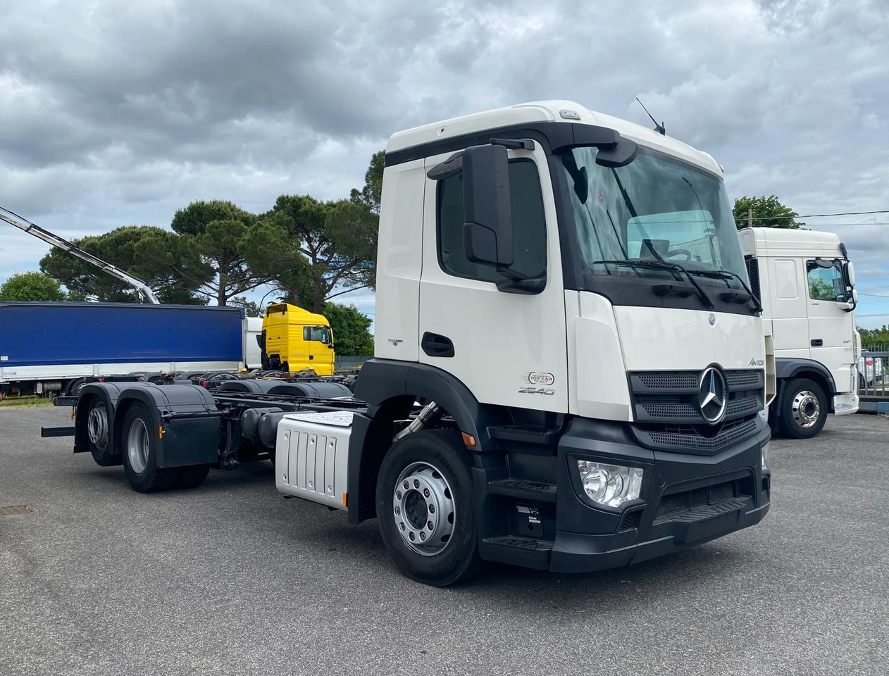 MERCEDES-BENZ ANTOS 25.40 - Šasija kravas automašīna: foto 3 MERCEDES-BENZ ANTOS 25.40 - Šasija kravas automašīna: foto 3