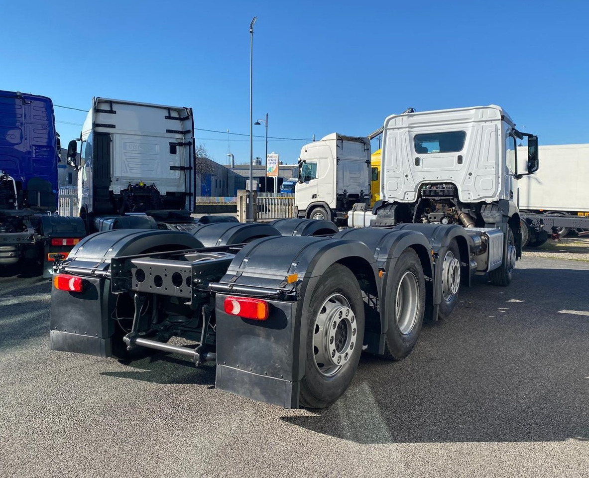 MERCEDES-BENZ AROCS 32.43 - Šasija kravas automašīna: foto 3 MERCEDES-BENZ AROCS 32.43 - Šasija kravas automašīna: foto 3
