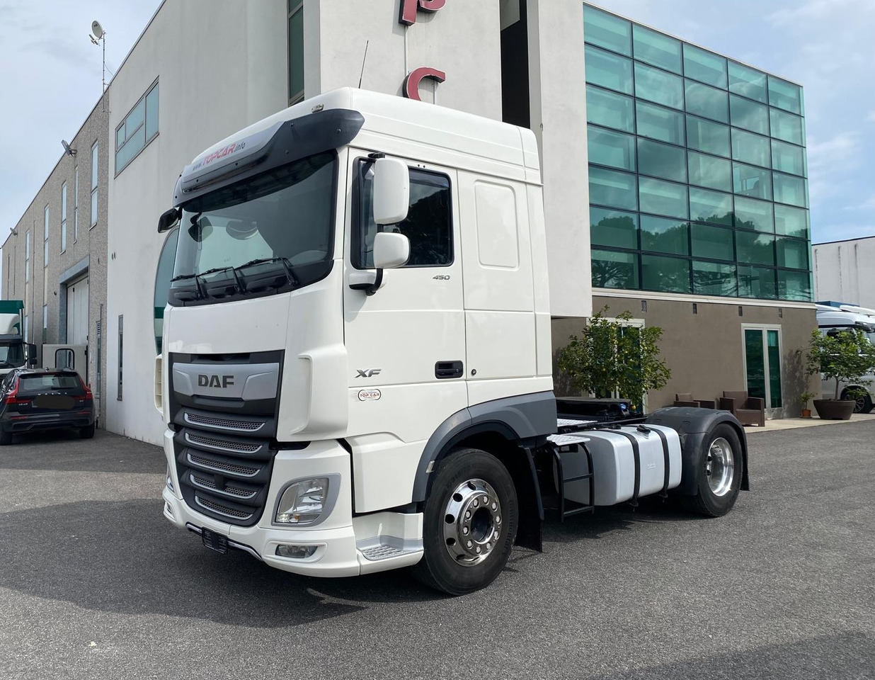 DAF XF 450 - Vilcējs: foto 1 DAF XF 450 - Vilcējs: foto 1