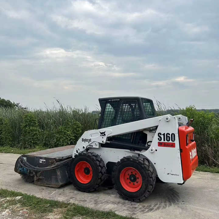 BOBCAT Brand Skid Loader S185 Used Machine Hot Sale - Riteņu iekrāvējs: foto 1 BOBCAT Brand Skid Loader S185 Used Machine Hot Sale - Riteņu iekrāvējs: foto 1