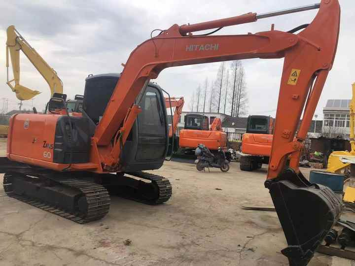 Cheap Price Hitachi ZX60 Used Excavator for Sale Used 6 Tons Hitachi Mini Excavator with Good Performance - Ekskavators: foto 5 Cheap Price Hitachi ZX60 Used Excavator for Sale Used 6 Tons Hitachi Mini Excavator with Good Performance - Ekskavators: foto 5