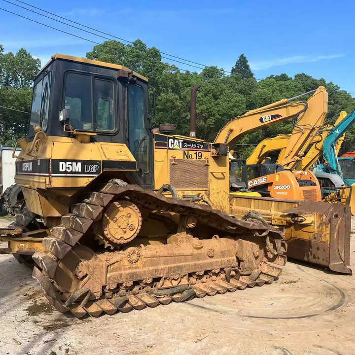 Good Condition D5M Mini Bulldozer New Crawler Bulldozer with Parts Price Bulldozers - Buldozers: foto 1 Good Condition D5M Mini Bulldozer New Crawler Bulldozer with Parts Price Bulldozers - Buldozers: foto 1