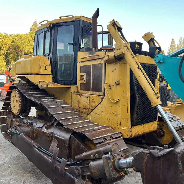 Good Condition D6h Mini Bulldozer New Crawler Bulldozer with Parts Price Bulldozers - Buldozers: foto 1 Good Condition D6h Mini Bulldozer New Crawler Bulldozer with Parts Price Bulldozers - Buldozers: foto 1