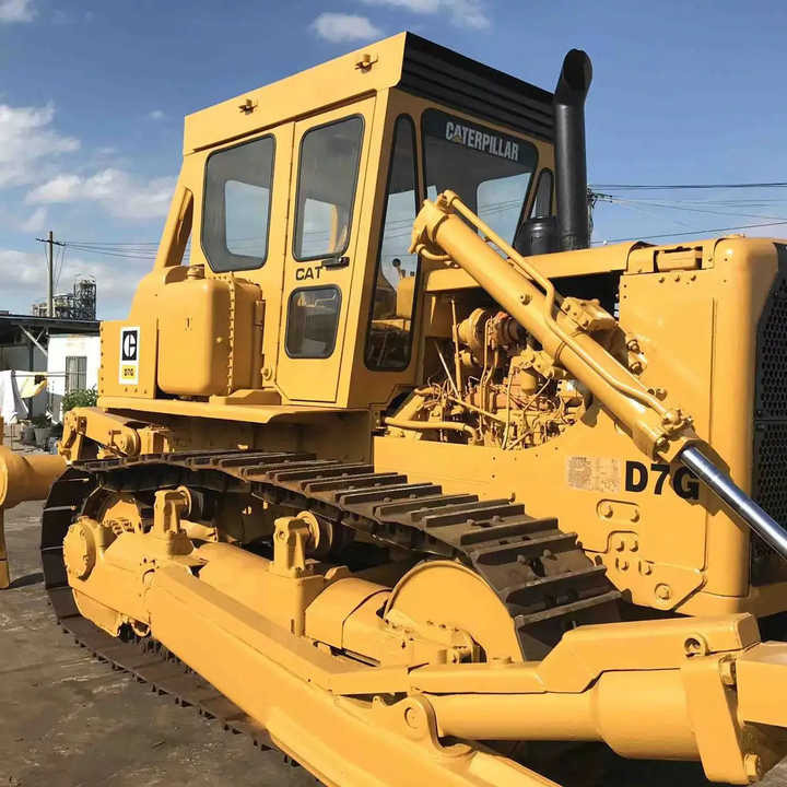 Good Condition D7G Mini Bulldozer New Crawler Bulldozer with Parts Price Bulldozers - Buldozers: foto 2 Good Condition D7G Mini Bulldozer New Crawler Bulldozer with Parts Price Bulldozers - Buldozers: foto 2