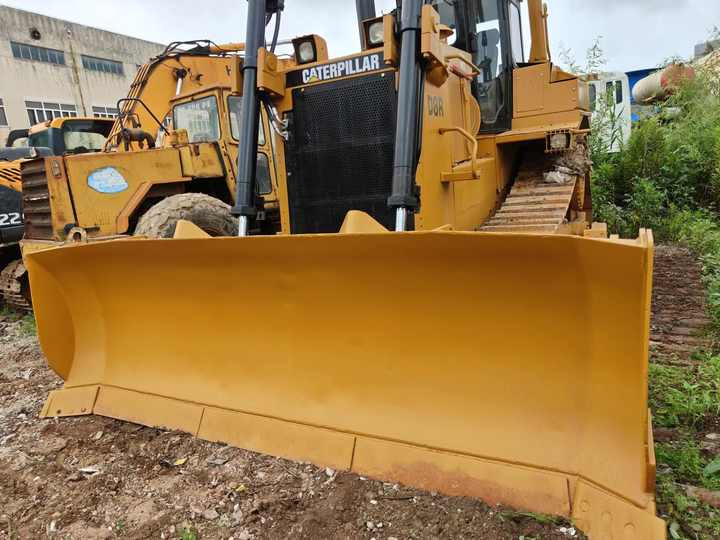 Good Condition D8r Mini Bulldozer New Crawler Bulldozer with Parts Price Bulldozers - Buldozers: foto 3 Good Condition D8r Mini Bulldozer New Crawler Bulldozer with Parts Price Bulldozers - Buldozers: foto 3