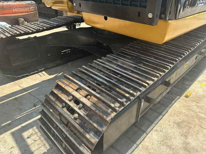Kāpurķēžu ekskavators Good Condition Used Cat Excavator 320D2 Caterpillar Second Hand Excavator  312D 315D 320d for Sale: foto 6