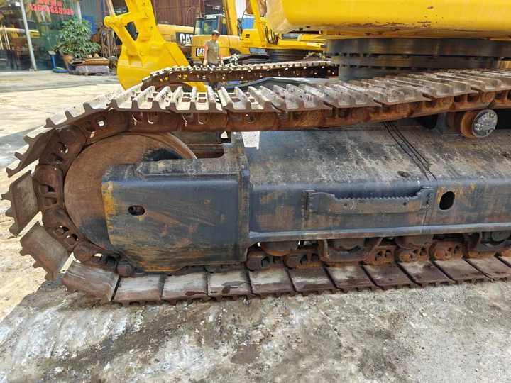 Kāpurķēžu ekskavators Good Condition Used Komatsu400-7 Komastu Pc400-7 Excavator Machine for Cheap Price Hot Sale in China [ Copy ]: foto 6