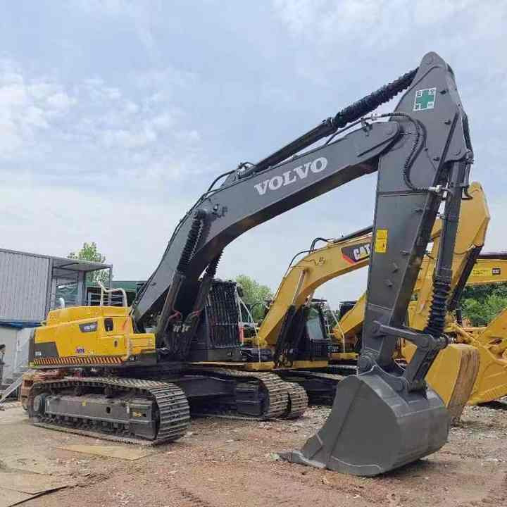Good Condition VOLVO EC480DL Excavator Low Price Large Hydraulic Crawler Excavator volvo 480dl for Sale - Kāpurķēžu ekskavators: foto 2 Good Condition VOLVO EC480DL Excavator Low Price Large Hydraulic Crawler Excavator volvo 480dl for Sale - Kāpurķēžu ekskavators: foto 2