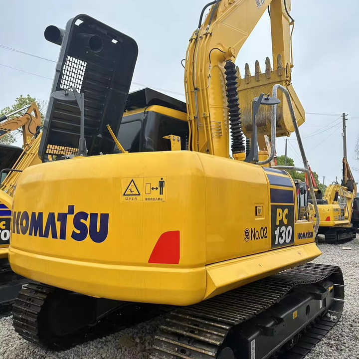 Komatsu PC130 7 Used Excavator Low Hours Well Maintained Construction Mining Equipment - Kāpurķēžu ekskavators: foto 1 Komatsu PC130 7 Used Excavator Low Hours Well Maintained Construction Mining Equipment - Kāpurķēžu ekskavators: foto 1