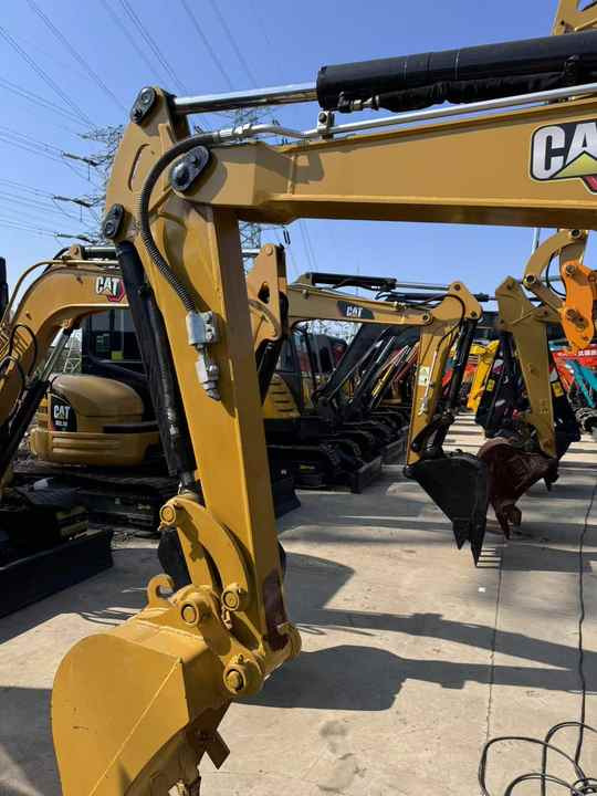 Nearly 90% Brand New Caterpillar 303.5 3tons Mini Excavator for Sale Cat 303.5 305.5 306 307 Excavator in Stock for Sale - Mini-ekskavators: foto 4 Nearly 90% Brand New Caterpillar 303.5 3tons Mini Excavator for Sale Cat 303.5 305.5 306 307 Excavator in Stock for Sale - Mini-ekskavators: foto 4