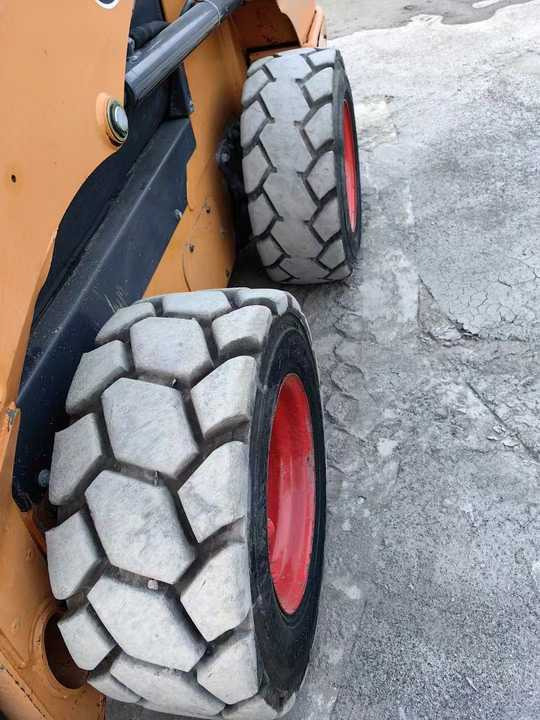 Used CASE 250 Skid Stree Loader Second Hand Machine Popular Brand case Hydraulic Machinery - Kompaktiekrāvējs: foto 4 Used CASE 250 Skid Stree Loader Second Hand Machine Popular Brand case Hydraulic Machinery - Kompaktiekrāvējs: foto 4