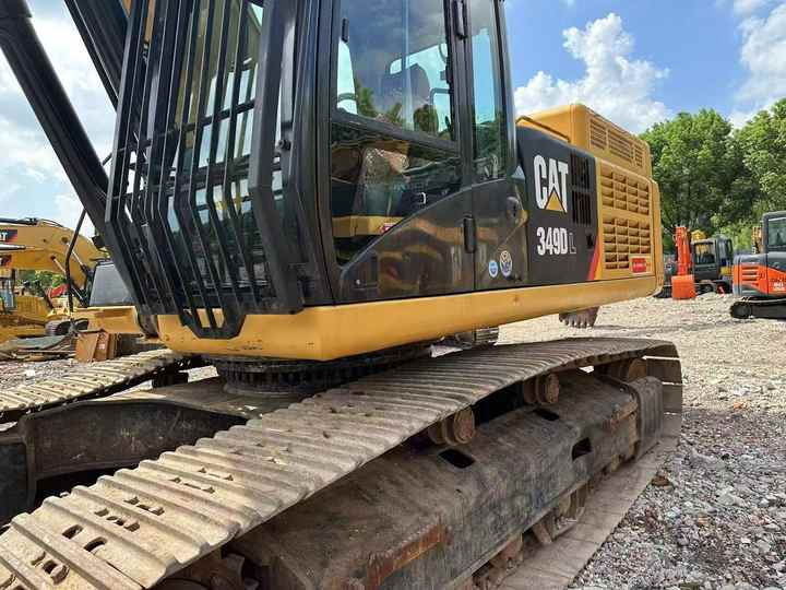 Used Caterpillar 349DL Excavator Superior Performance Strong Power Earth Moving Machinery Cat 50 Ton Excavator 349D for Sale - Kāpurķēžu ekskavators: foto 2 Used Caterpillar 349DL Excavator Superior Performance Strong Power Earth Moving Machinery Cat 50 Ton Excavator 349D for Sale - Kāpurķēžu ekskavators: foto 2