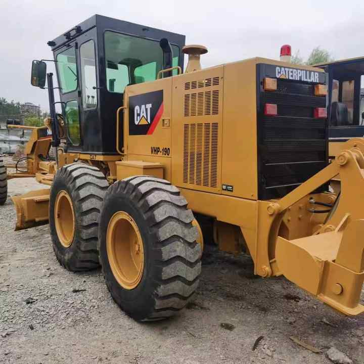 Used Caterpillar CAT 140H Land Road Motor Grader CAT140 CAT140H Used Grader Cheap Price for Sale - Greiders: foto 4 Used Caterpillar CAT 140H Land Road Motor Grader CAT140 CAT140H Used Grader Cheap Price for Sale - Greiders: foto 4