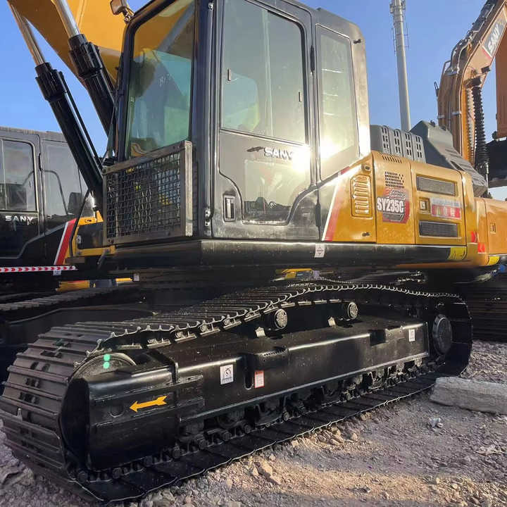 Used China Brand Sany 235c Excavator for Sale - Kāpurķēžu ekskavators: foto 1 Used China Brand Sany 235c Excavator for Sale - Kāpurķēžu ekskavators: foto 1