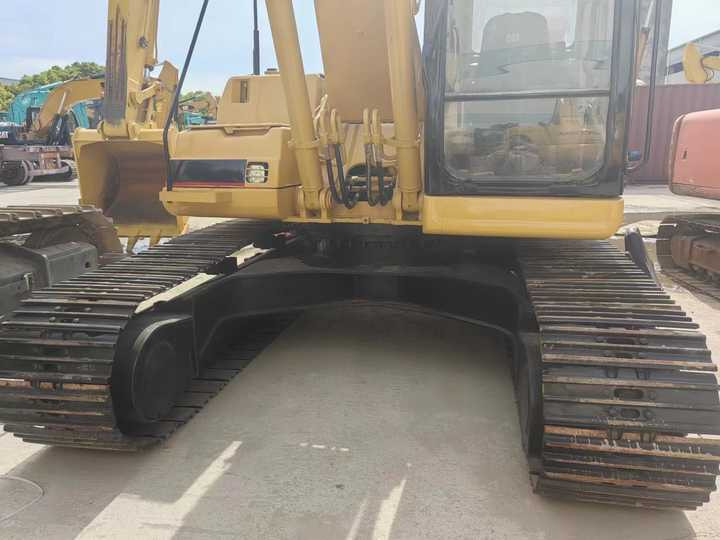 Used Digger CAT 325BL Construction Machinery Construction Digger Used CAT 325BL Cheap Excavator - Kāpurķēžu ekskavators: foto 3 Used Digger CAT 325BL Construction Machinery Construction Digger Used CAT 325BL Cheap Excavator - Kāpurķēžu ekskavators: foto 3