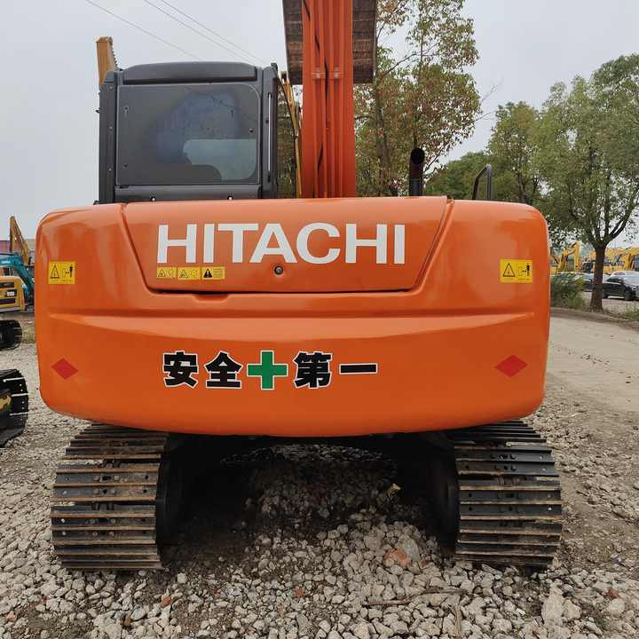 Kāpurķēžu ekskavators Used HITACHI ZX-70: foto 6