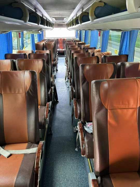 Used Heavy Construction Equipment Big Bus Second Hand Bus Used Machine Hot Sale - Starppilsētu autobuss: foto 3 Used Heavy Construction Equipment Big Bus Second Hand Bus Used Machine Hot Sale - Starppilsētu autobuss: foto 3