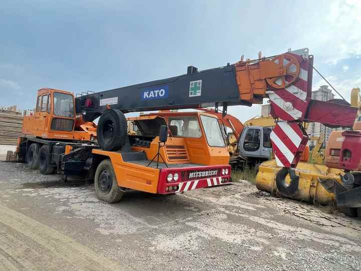Used Heavy Construction Equipment kato 25 Tons Second Hand Mobile Crane Used Machine Hot Sale - Autoceltnis: foto 2 Used Heavy Construction Equipment kato 25 Tons Second Hand Mobile Crane Used Machine Hot Sale - Autoceltnis: foto 2