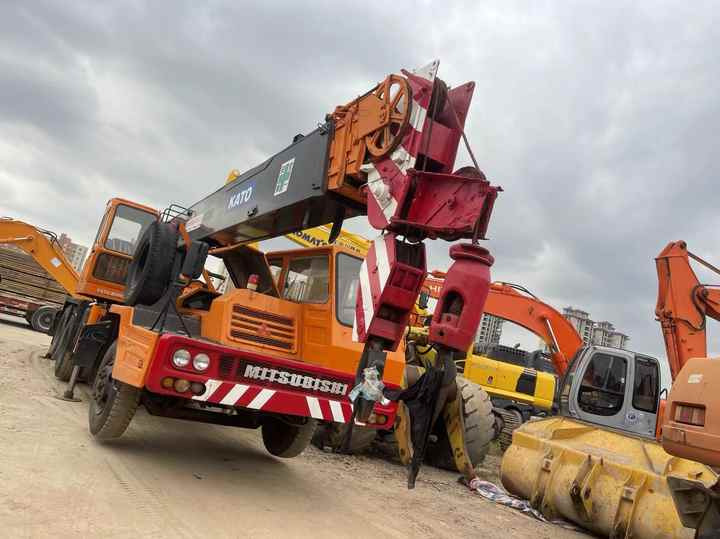 Used Heavy Construction Equipment kato 25 Tons Second Hand Mobile Crane Used Machine Hot Sale - Autoceltnis: foto 4 Used Heavy Construction Equipment kato 25 Tons Second Hand Mobile Crane Used Machine Hot Sale - Autoceltnis: foto 4