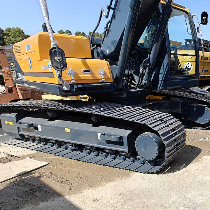 Used Korea Brand hyundai 220-9 with Good Performance in Stock Hot Sale - Kāpurķēžu ekskavators: foto 3 Used Korea Brand hyundai 220-9 with Good Performance in Stock Hot Sale - Kāpurķēžu ekskavators: foto 3