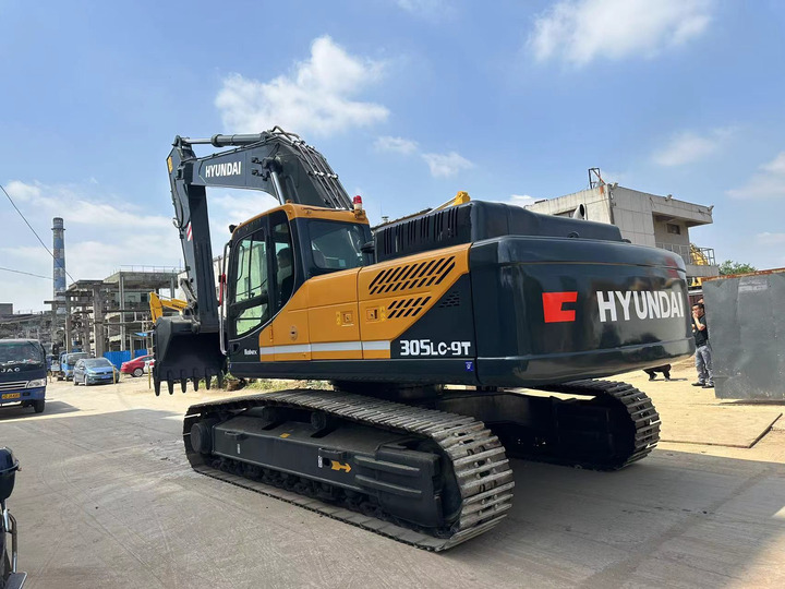 Used Korea Brand hyundai 305-9 Excavator 30tons with High Power and Excellent Performance Hot Sale - Kāpurķēžu ekskavators: foto 4 Used Korea Brand hyundai 305-9 Excavator 30tons with High Power and Excellent Performance Hot Sale - Kāpurķēžu ekskavators: foto 4