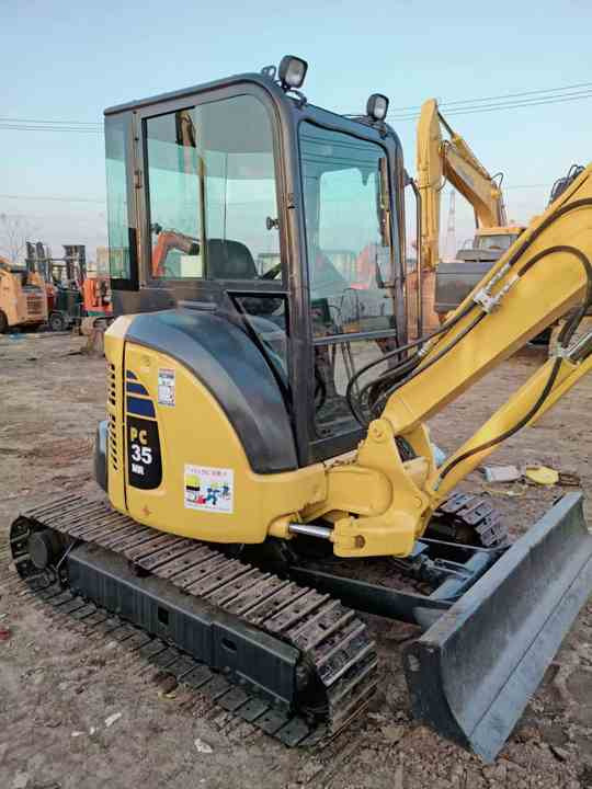 Used Original komatsu Mini Excavator Pc35MR-2 on Hot Sale komatsu Pc35 3 Tons Mini Excavator in Stock - Mini-ekskavators: foto 5 Used Original komatsu Mini Excavator Pc35MR-2 on Hot Sale komatsu Pc35 3 Tons Mini Excavator in Stock - Mini-ekskavators: foto 5