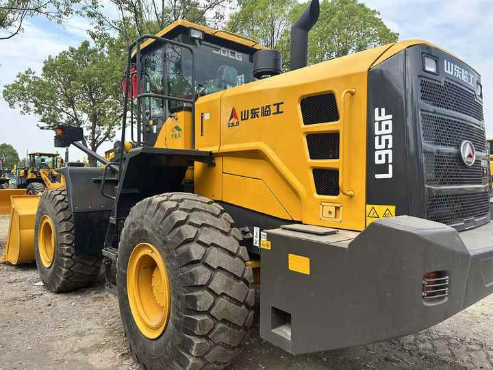 Used SDLG 956F Wheel Loader in Good Condition Hot Sale Chinese Brand Sdlg Used SDLG 956F Loader for Sale - Riteņu iekrāvējs: foto 3 Used SDLG 956F Wheel Loader in Good Condition Hot Sale Chinese Brand Sdlg Used SDLG 956F Loader for Sale - Riteņu iekrāvējs: foto 3