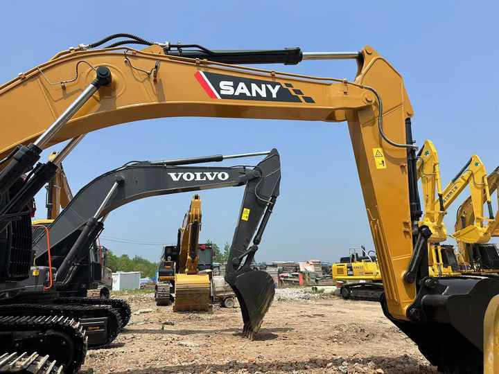 Used Sany Excavator Sy305 Excavator for Sale Chinese Brand Sany 30tons Crawler Excavator - Kāpurķēžu ekskavators: foto 3 Used Sany Excavator Sy305 Excavator for Sale Chinese Brand Sany 30tons Crawler Excavator - Kāpurķēžu ekskavators: foto 3