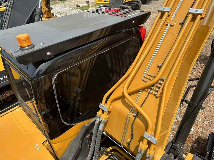 Used Sany Excavator Sy305 Excavator for Sale Chinese Brand Sany 30tons Crawler Excavator - Kāpurķēžu ekskavators: foto 4 Used Sany Excavator Sy305 Excavator for Sale Chinese Brand Sany 30tons Crawler Excavator - Kāpurķēžu ekskavators: foto 4
