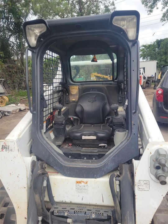 Bobcat Brand T590 Used Machine Skid Loader Hot Sale - Riteņu iekrāvējs: foto 5 Bobcat Brand T590 Used Machine Skid Loader Hot Sale - Riteņu iekrāvējs: foto 5