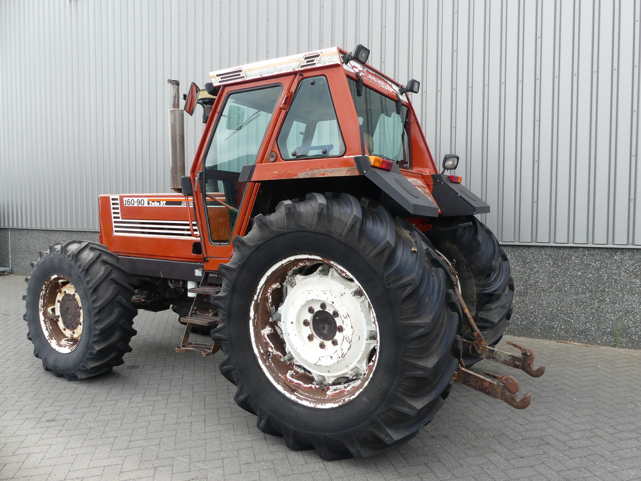 FIAT 160-90 4WD - Traktors: foto 4 FIAT 160-90 4WD - Traktors: foto 4