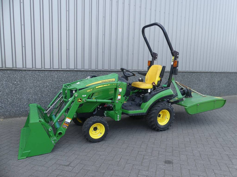 John Deere 1025 R - Traktors: foto 1 John Deere 1025 R - Traktors: foto 1