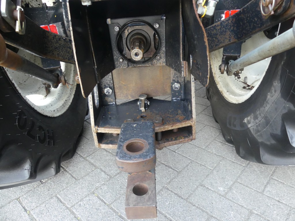 NEW HOLLAND T4040F līzingu NEW HOLLAND T4040F: foto 6