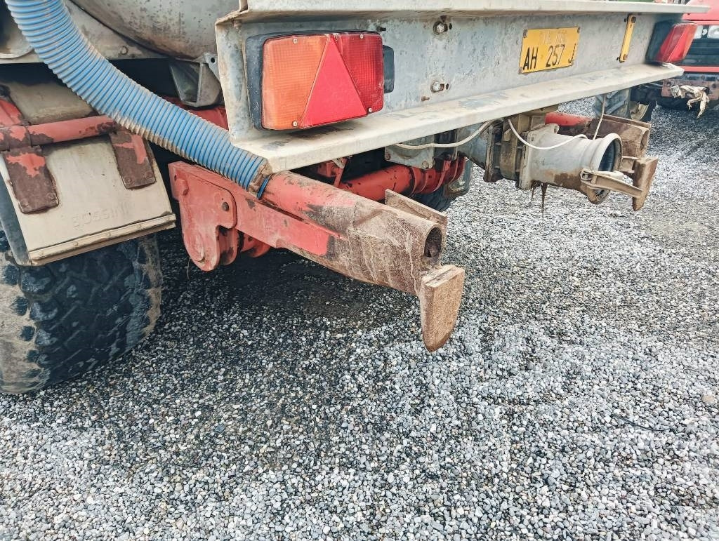 Bossini b200 - Šķidrmēslu muca: foto 2 Bossini b200 - Šķidrmēslu muca: foto 2