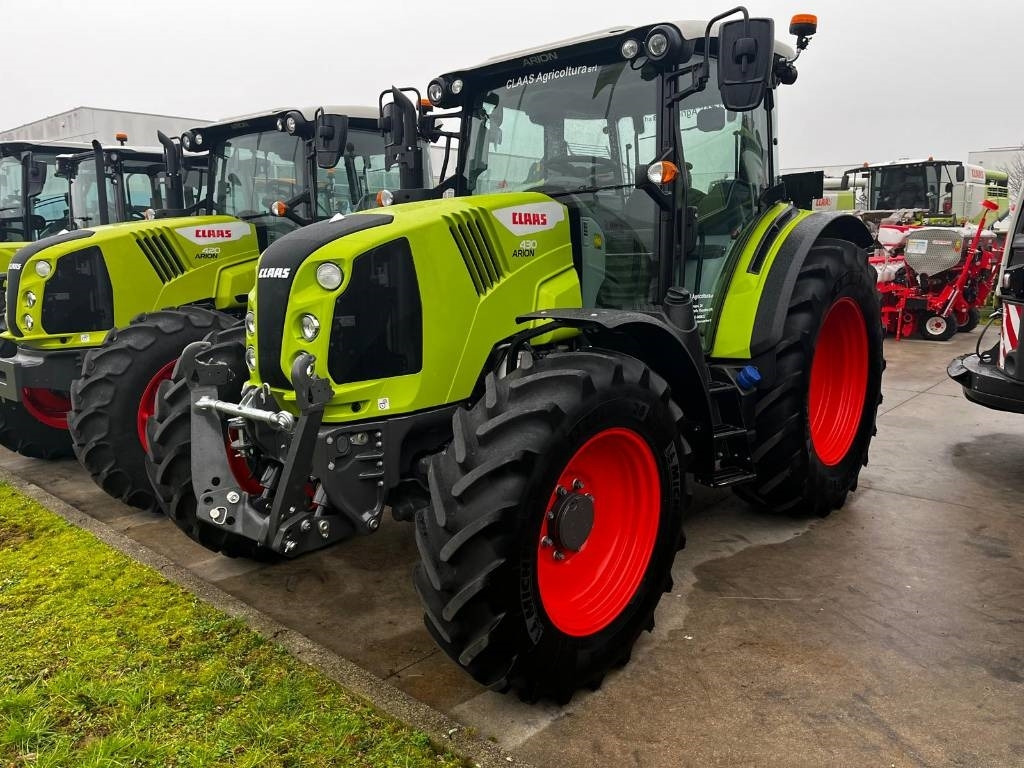 Claas Arion 430 - Traktors: foto 2 Claas Arion 430 - Traktors: foto 2