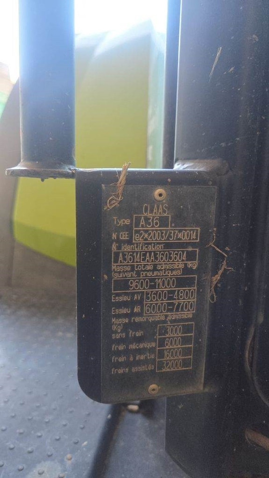 Claas Arion 630 CIS  - Traktors: foto 3 Claas Arion 630 CIS  - Traktors: foto 3