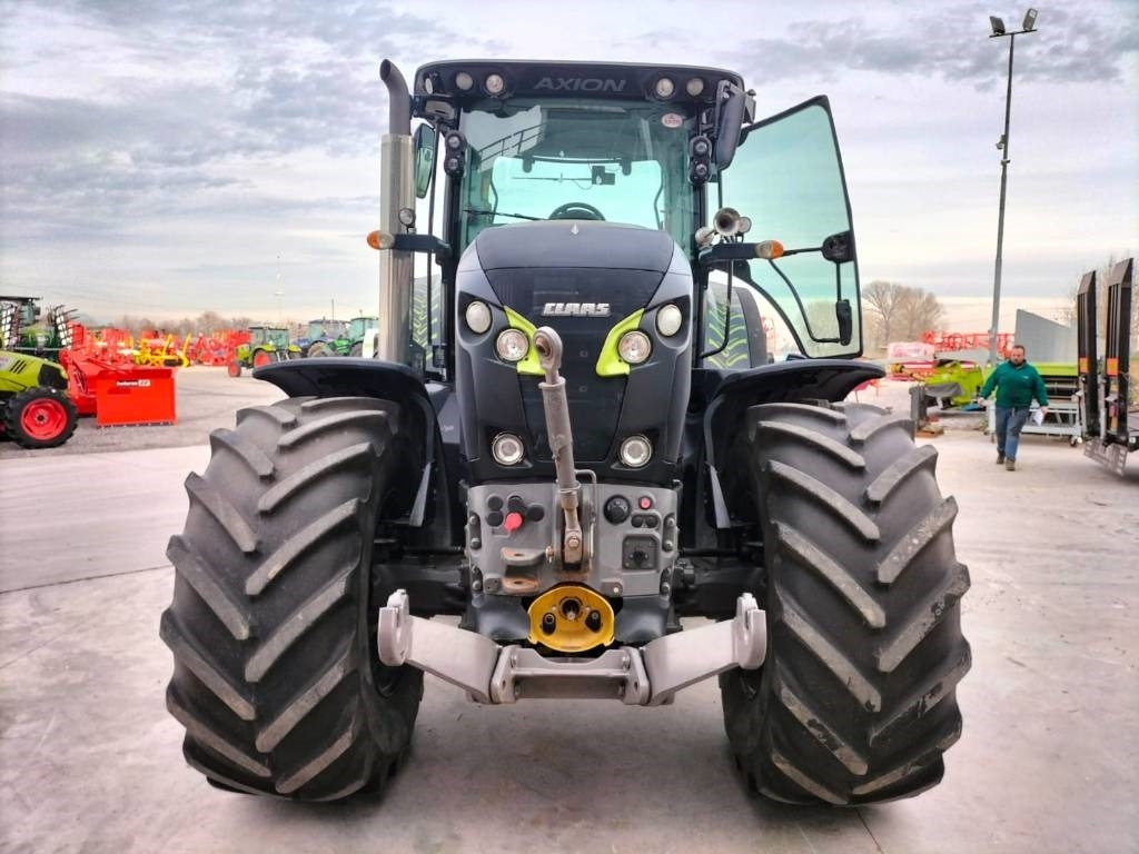 Claas Axion 810 - Traktors: foto 2 Claas Axion 810 - Traktors: foto 2