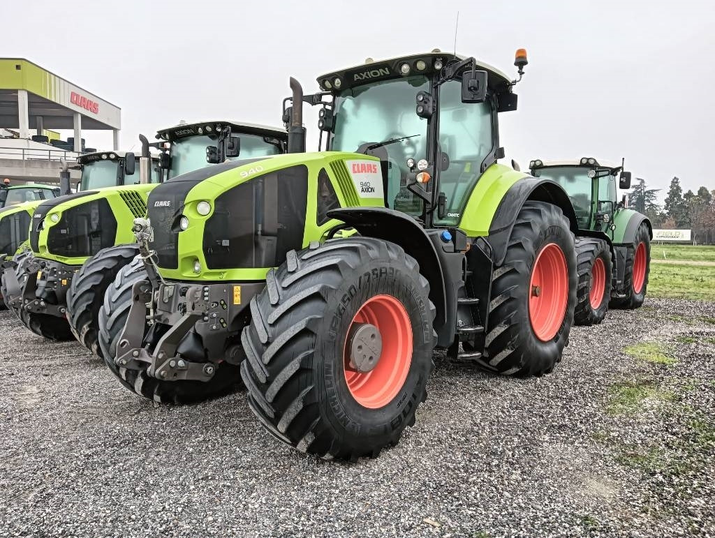 Claas Axion 940 Cmatic - Traktors: foto 2 Claas Axion 940 Cmatic - Traktors: foto 2