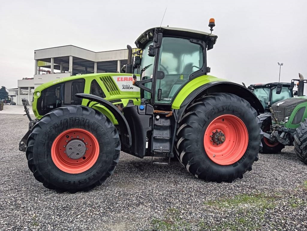 Claas Axion 940 Cmatic - Traktors: foto 3 Claas Axion 940 Cmatic - Traktors: foto 3