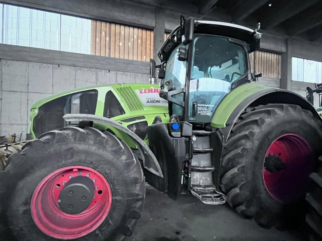 Claas Axion 950 Cmatic - Traktors: foto 1 Claas Axion 950 Cmatic - Traktors: foto 1