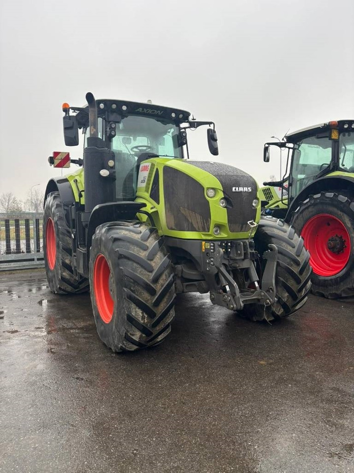Claas Axion 950 Cmatic - Traktors: foto 1 Claas Axion 950 Cmatic - Traktors: foto 1