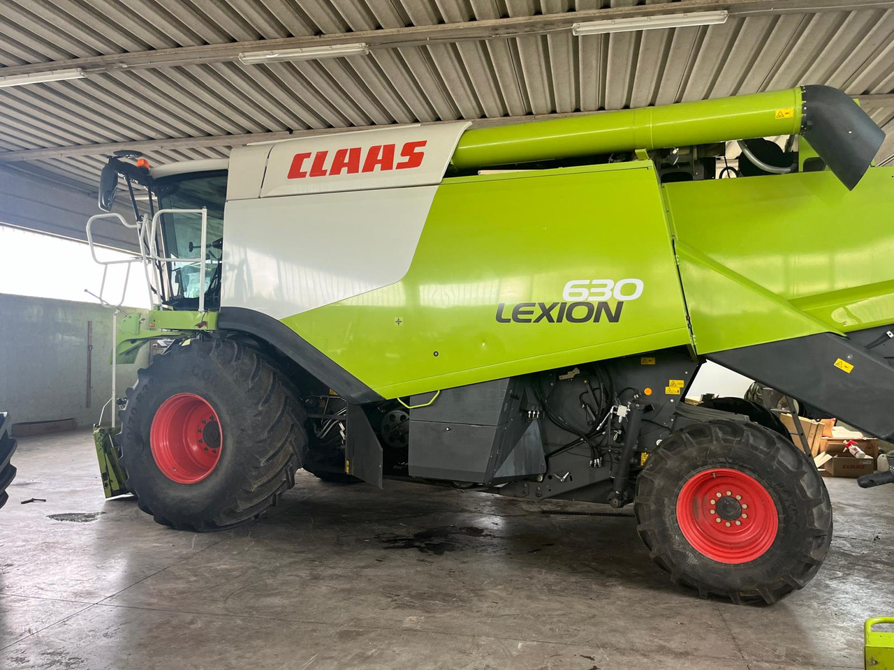 Claas Lexion 630 Montana  - Labības kombains: foto 5 Claas Lexion 630 Montana  - Labības kombains: foto 5