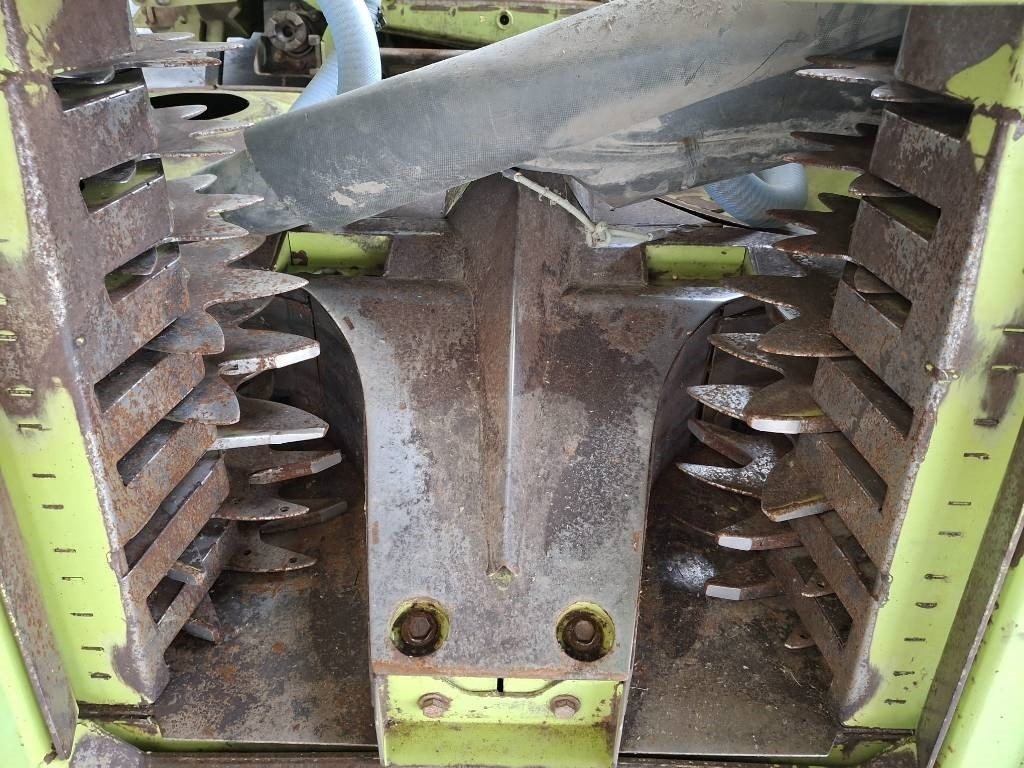 Claas Orbis 450 - Siena sagatavošanas tehnika: foto 5 Claas Orbis 450 - Siena sagatavošanas tehnika: foto 5