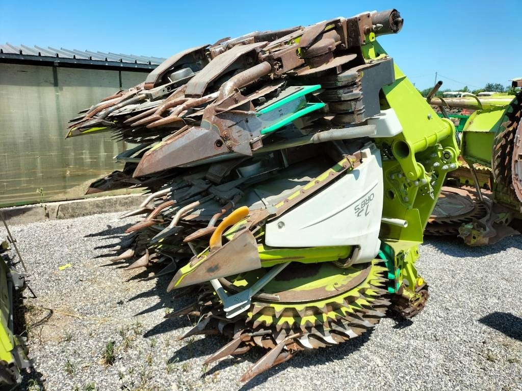 Claas Orbis 750 - Lopbarības kombains: foto 2 Claas Orbis 750 - Lopbarības kombains: foto 2