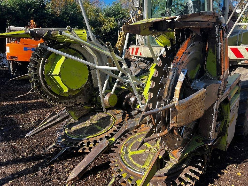 Claas RU 600 - Lopbarības kombains: foto 1 Claas RU 600 - Lopbarības kombains: foto 1