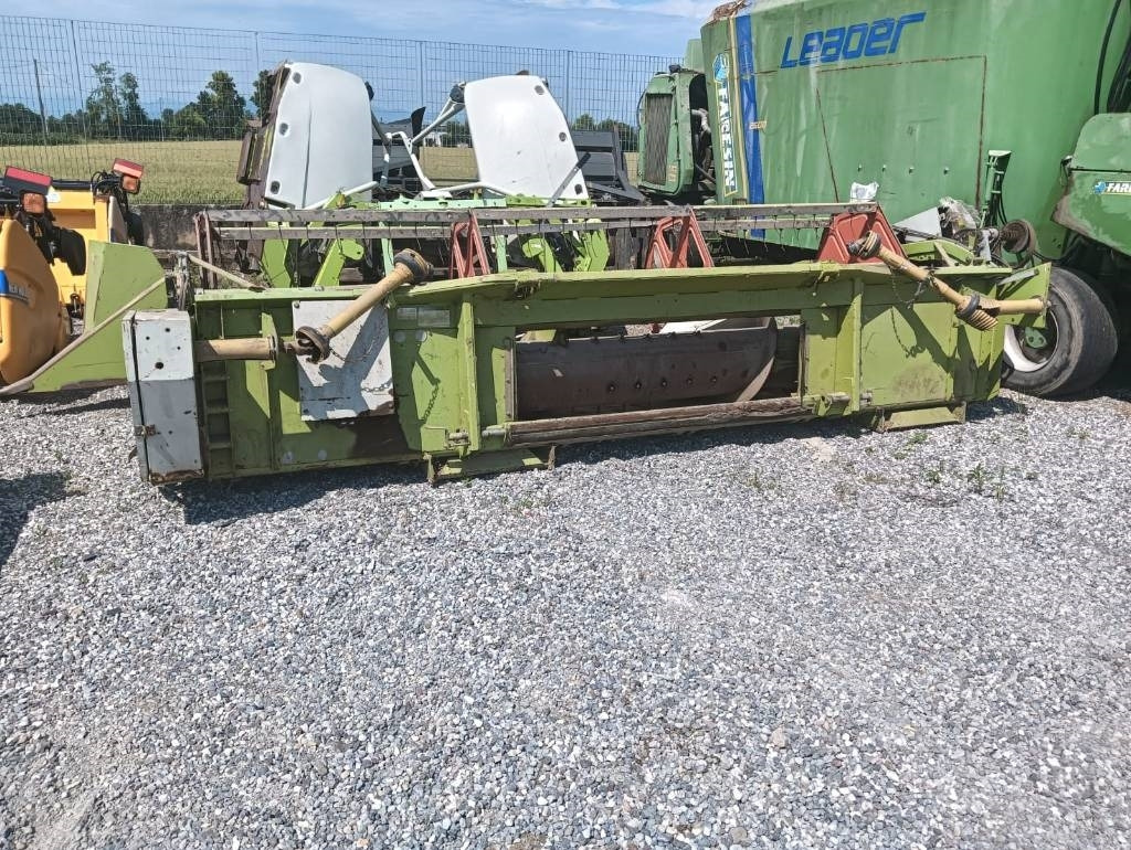 Claas S 450 - Kombainu papildaprīkojums: foto 4 Claas S 450 - Kombainu papildaprīkojums: foto 4