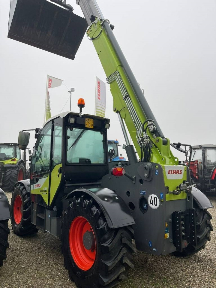 Claas Scorpion 1033 - Teleskopiskais iekrāvējs: foto 4 Claas Scorpion 1033 - Teleskopiskais iekrāvējs: foto 4