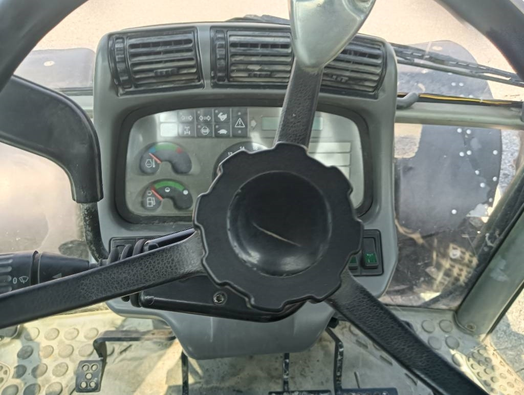 Traktors Deutz-fahr AGROTRON 6.30: foto 10