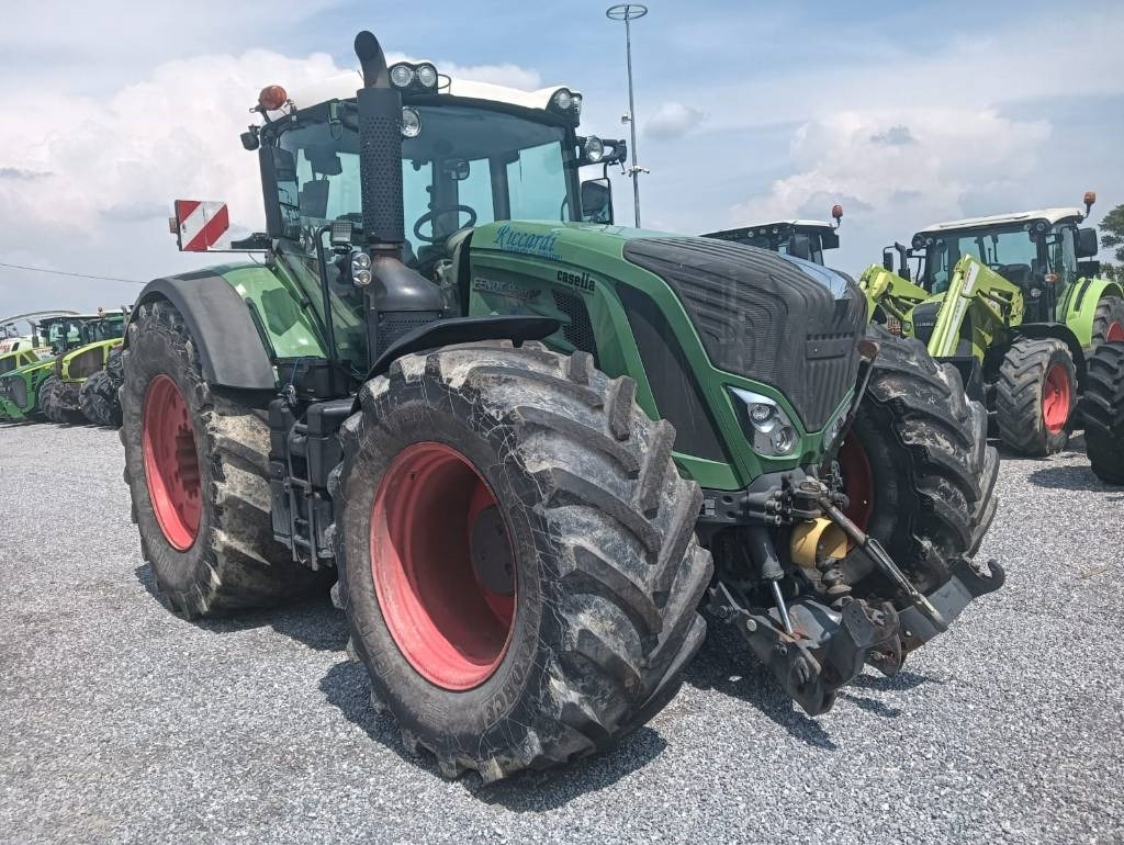 Fendt 939 Vario Profi Plus - Traktors: foto 1 Fendt 939 Vario Profi Plus - Traktors: foto 1